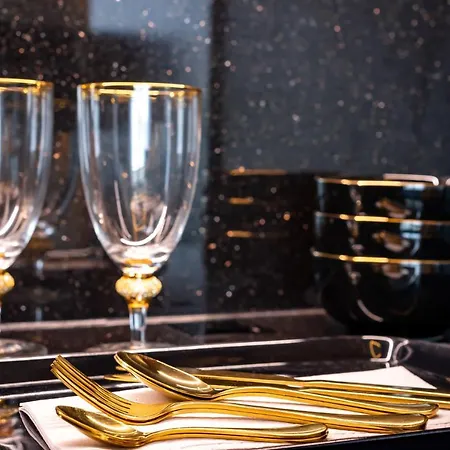 Golden Eye Seaside Park