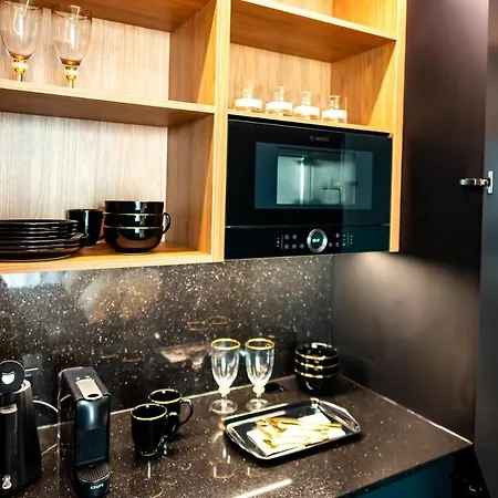 Golden Eye Seaside Park 코워브제크