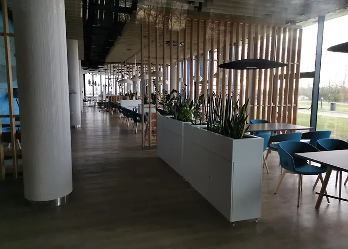 Golden Eye Seaside Park