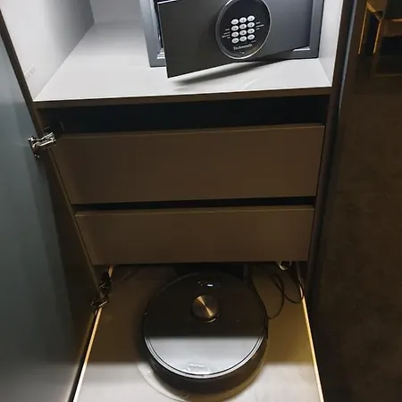 Golden Eye Seaside Park *