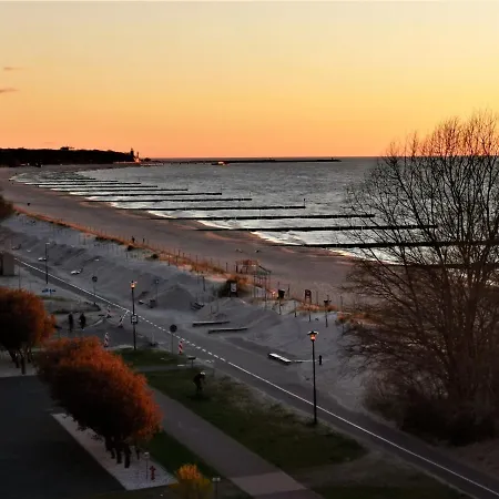 Golden Eye Seaside Park