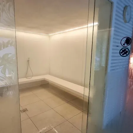 Golden Eye Seaside Park Apartamento *