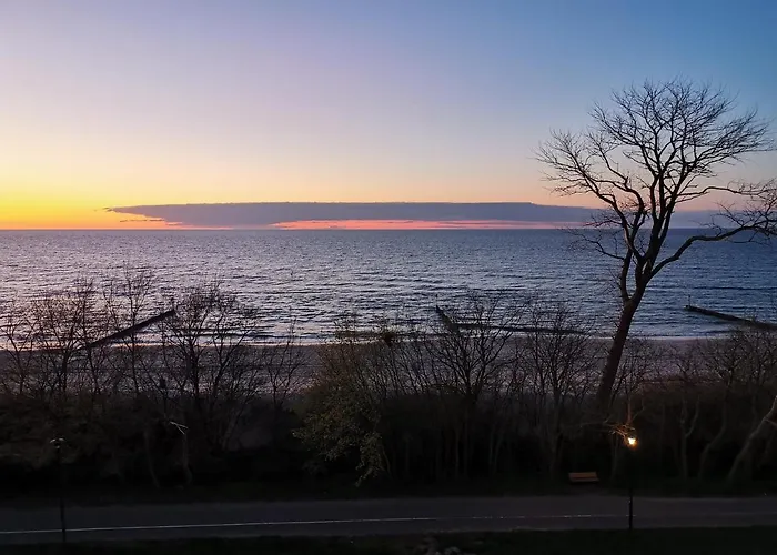 Golden Eye Seaside Park Apartment *